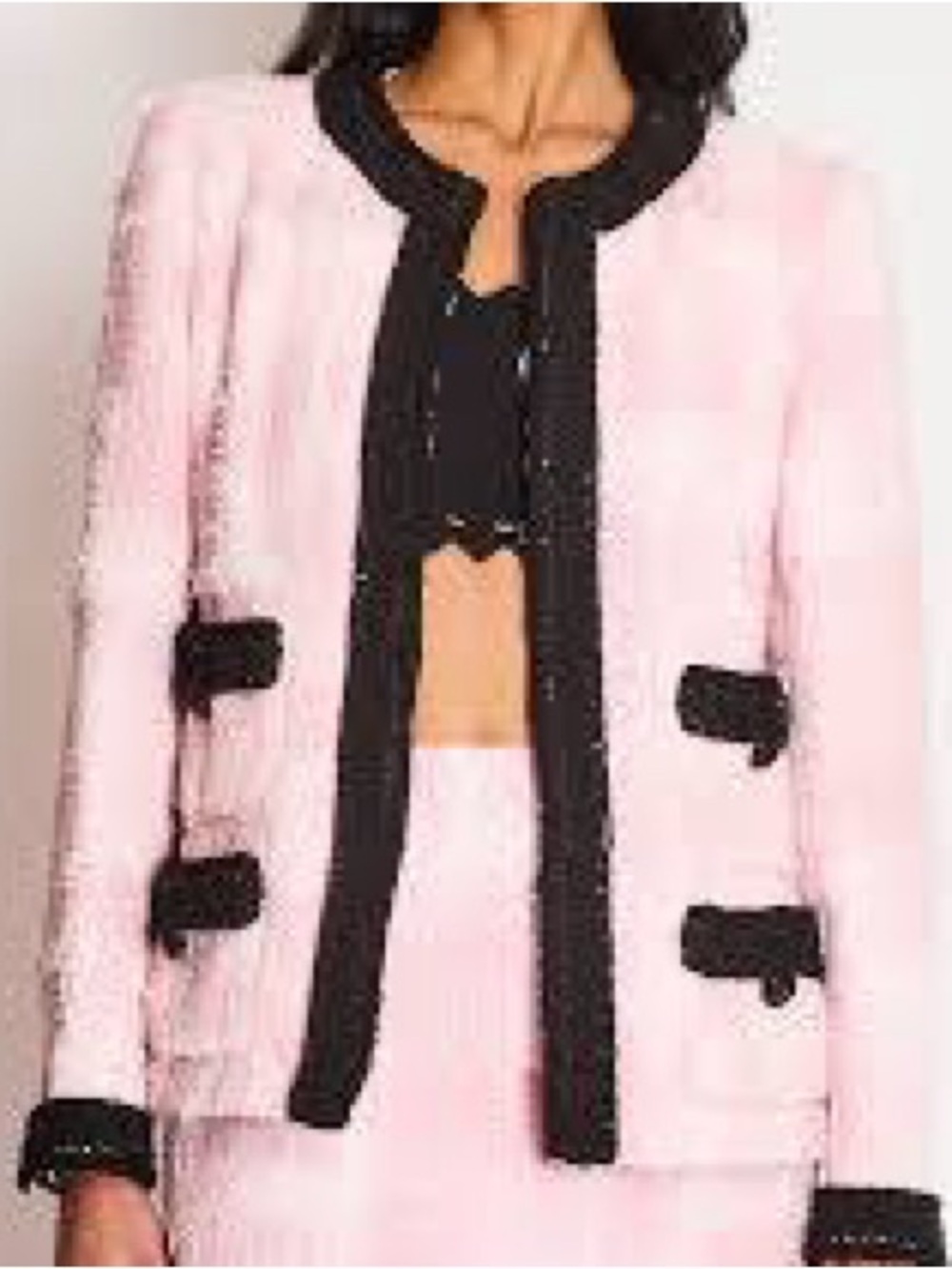CRUISE 2022 PINK AND BLACK TWEED BLAZER AND MIDI SKIRT SET WITH BLACK CC